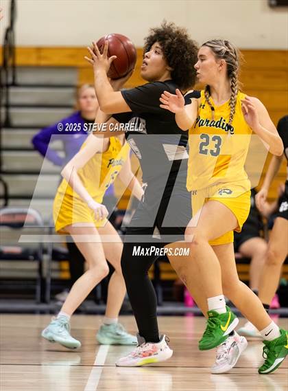 Thumbnail 3 in Oroville vs Paradise (Lady Falcon Tournament) photogallery.