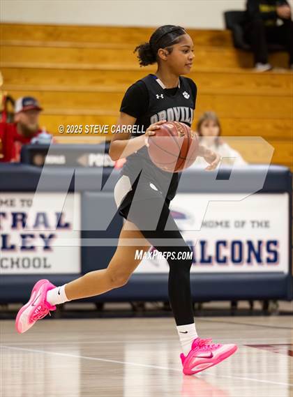 Thumbnail 2 in Oroville vs Paradise (Lady Falcon Tournament) photogallery.