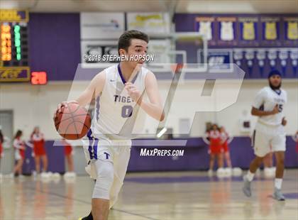 Thumbnail 1 in Lodi @ Tokay photogallery.