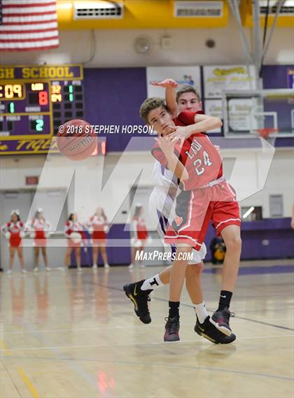 Thumbnail 1 in Lodi @ Tokay photogallery.