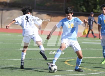 Thumbnail 1 in High Tech SD vs. Mount Miguel (Grossmont Holiday Tournament) photogallery.