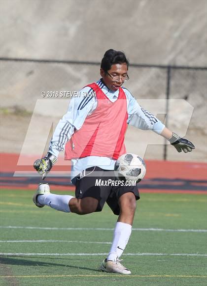 Thumbnail 2 in High Tech SD vs. Mount Miguel (Grossmont Holiday Tournament) photogallery.