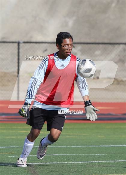 Thumbnail 1 in High Tech SD vs. Mount Miguel (Grossmont Holiday Tournament) photogallery.