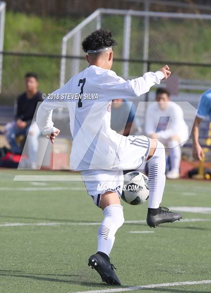 Thumbnail 1 in High Tech SD vs. Mount Miguel (Grossmont Holiday Tournament) photogallery.