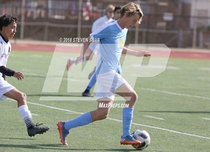 Thumbnail 2 in High Tech SD vs. Mount Miguel (Grossmont Holiday Tournament) photogallery.