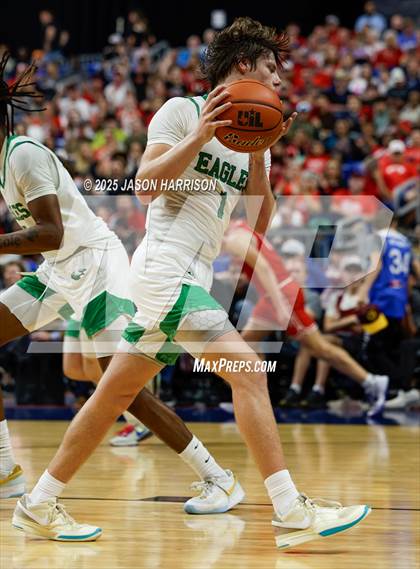 Thumbnail 2 in Tatum vs. Columbus (UIL Basketball 3A D1 Final) photogallery.