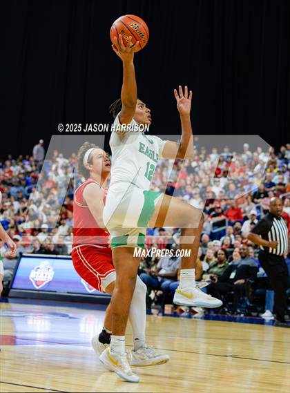 Thumbnail 1 in Tatum vs. Columbus (UIL Basketball 3A D1 Final) photogallery.