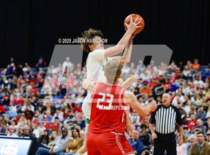 Thumbnail 3 in Tatum vs. Columbus (UIL Basketball 3A D1 Final) photogallery.