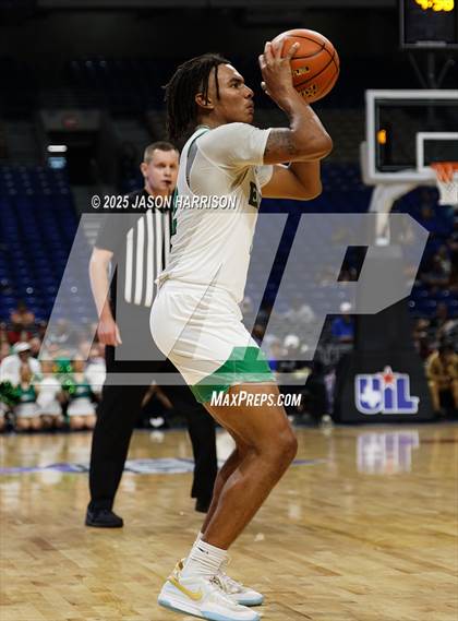 Thumbnail 2 in Tatum vs. Columbus (UIL Basketball 3A D1 Final) photogallery.