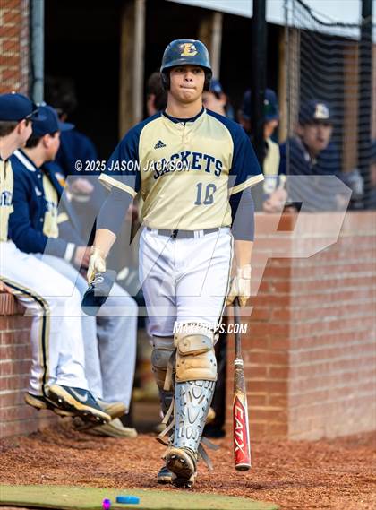 Thumbnail 1 in Cape Fear vs. Lee County photogallery.