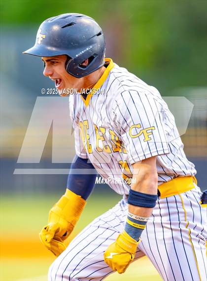 Thumbnail 2 in Cape Fear vs. Lee County photogallery.