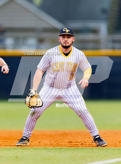 Thumbnail 1 in Cape Fear vs. Lee County photogallery.