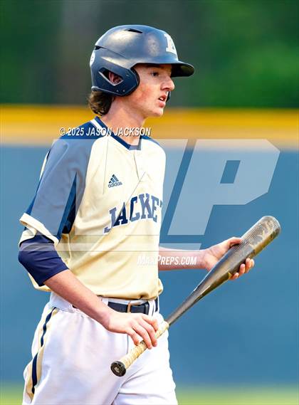 Thumbnail 2 in Cape Fear vs. Lee County photogallery.