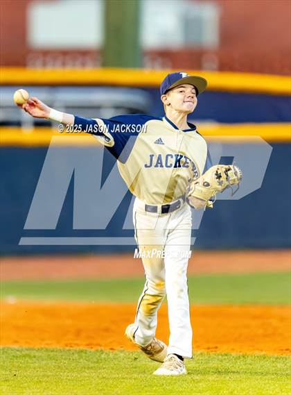 Thumbnail 2 in Cape Fear vs. Lee County photogallery.