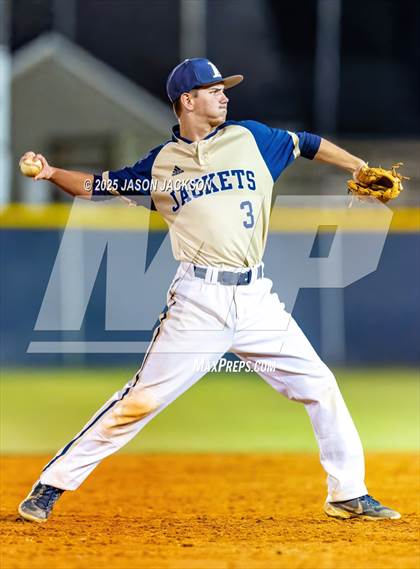 Thumbnail 2 in Cape Fear vs. Lee County photogallery.