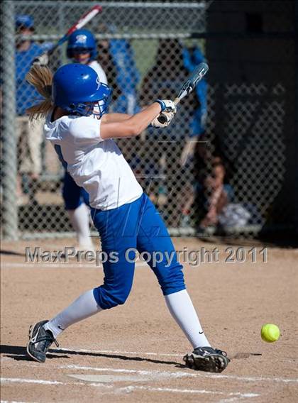 Thumbnail 1 in West Hills @ Rancho Bernardo photogallery.