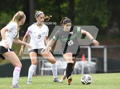 Thumbnail 2 in Panther Creek @ Myers Park photogallery.