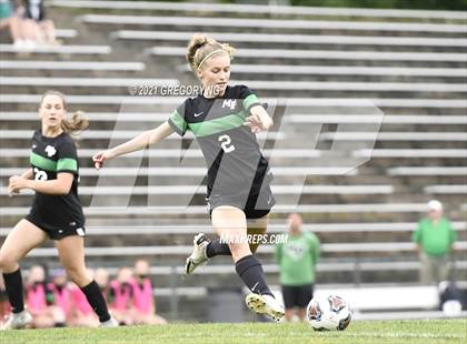 Thumbnail 1 in Panther Creek @ Myers Park photogallery.