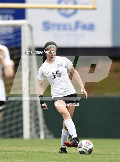 Thumbnail 3 in Panther Creek @ Myers Park photogallery.