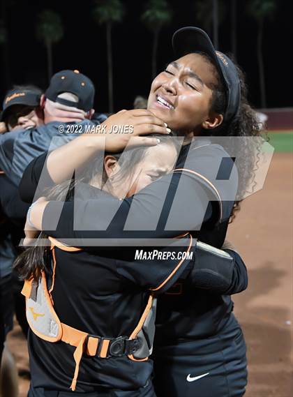 Thumbnail 2 in San Manuel vs. Superior (AIA 1A Final) photogallery.