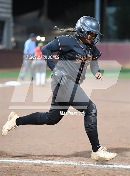 Thumbnail 2 in San Manuel vs. Superior (AIA 1A Final) photogallery.