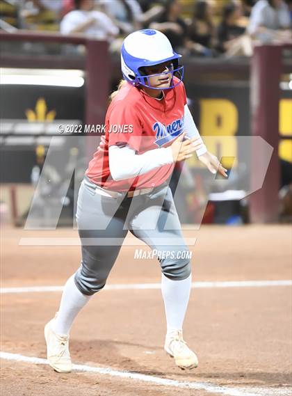 Thumbnail 3 in San Manuel vs. Superior (AIA 1A Final) photogallery.