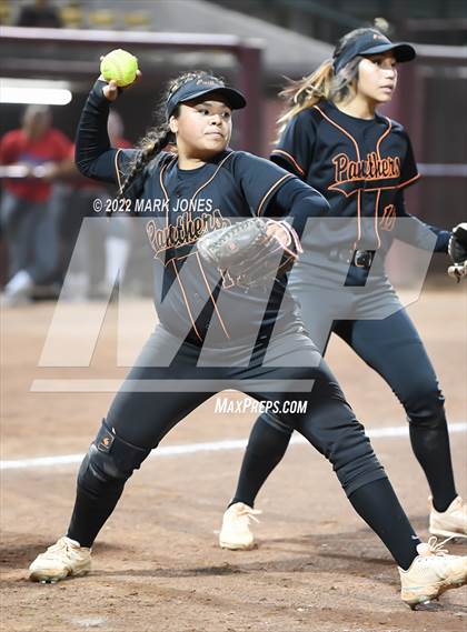 Thumbnail 1 in San Manuel vs. Superior (AIA 1A Final) photogallery.