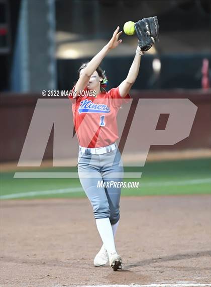Thumbnail 3 in San Manuel vs. Superior (AIA 1A Final) photogallery.
