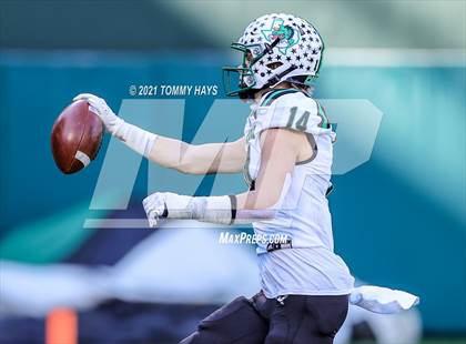 Thumbnail 2 in Southlake Carroll vs. Trinity (UIL Class 6A D1 Quarterfinals) photogallery.