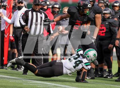 Thumbnail 1 in Southlake Carroll vs. Trinity (UIL Class 6A D1 Quarterfinals) photogallery.