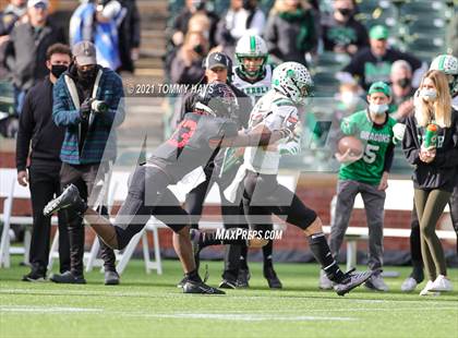 Thumbnail 3 in Southlake Carroll vs. Trinity (UIL Class 6A D1 Quarterfinals) photogallery.