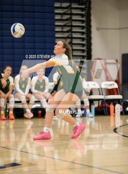 Thumbnail 3 in Putnam @ Canby photogallery.