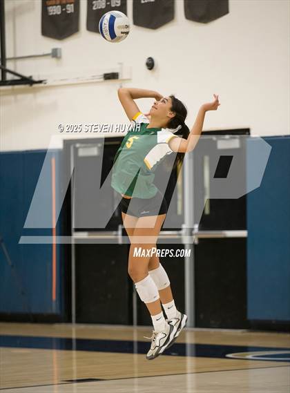 Thumbnail 3 in Putnam @ Canby photogallery.