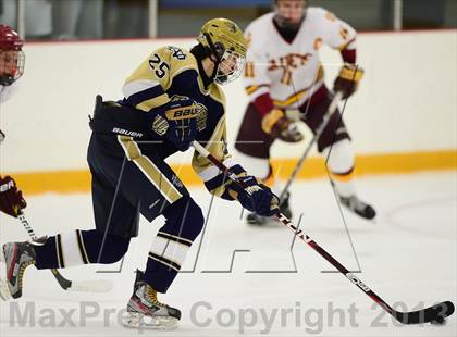 Thumbnail 2 in Notre Dame-Fairfield vs. St. Joseph (West Haven Christmas Tournament) photogallery.