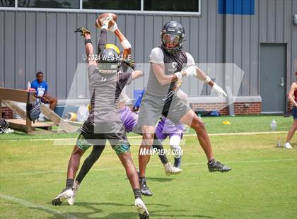 Thumbnail 3 in DeSoto Central vs Mills University Studies (U of Memphis 7v7) photogallery.