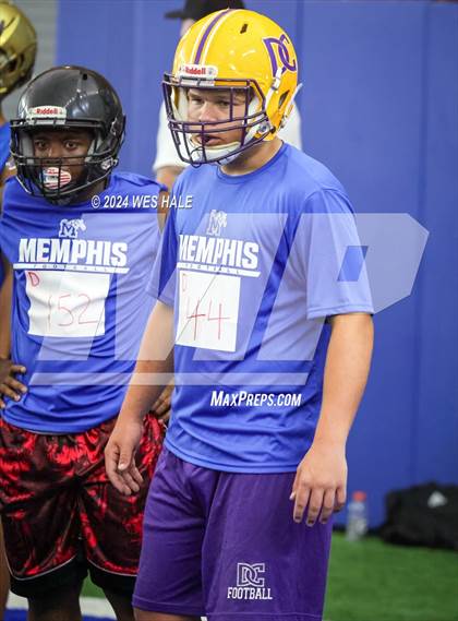 Thumbnail 2 in DeSoto Central vs Mills University Studies (U of Memphis 7v7) photogallery.