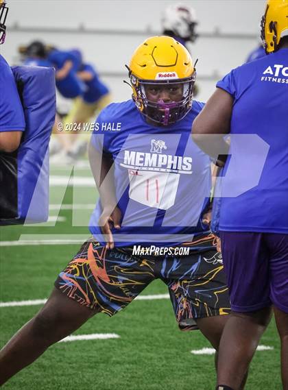 Thumbnail 2 in DeSoto Central vs Mills University Studies (U of Memphis 7v7) photogallery.