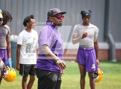 Thumbnail 3 in DeSoto Central vs Mills University Studies (U of Memphis 7v7) photogallery.
