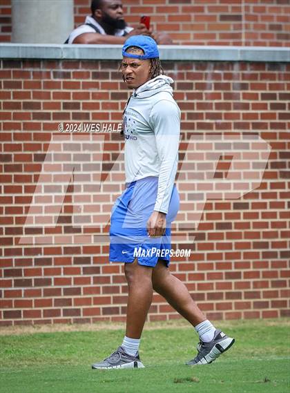 Thumbnail 2 in DeSoto Central vs Mills University Studies (U of Memphis 7v7) photogallery.