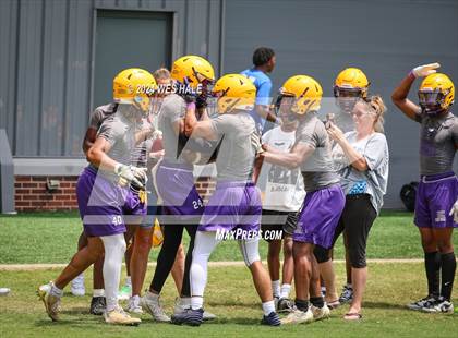 Thumbnail 2 in DeSoto Central vs Mills University Studies (U of Memphis 7v7) photogallery.