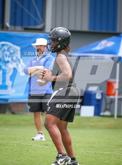 Thumbnail 3 in DeSoto Central vs Mills University Studies (U of Memphis 7v7) photogallery.