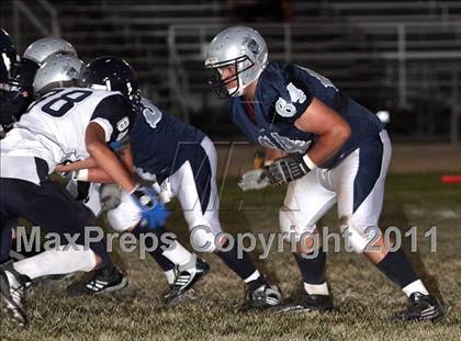 Thumbnail 2 in Flintridge Prep vs. St. Genevieve photogallery.