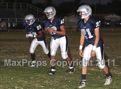 Thumbnail 2 in Flintridge Prep vs. St. Genevieve photogallery.