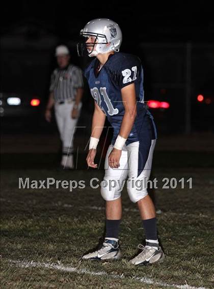 Thumbnail 2 in Flintridge Prep vs. St. Genevieve photogallery.