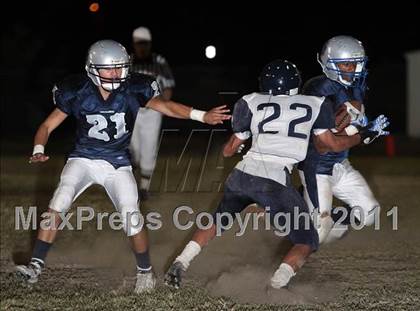 Thumbnail 2 in Flintridge Prep vs. St. Genevieve photogallery.