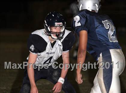 Thumbnail 3 in Flintridge Prep vs. St. Genevieve photogallery.