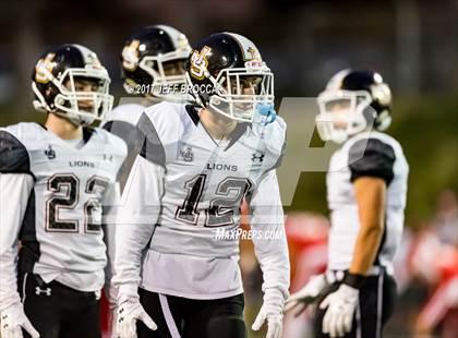 Thumbnail 1 in JSerra Catholic vs. Mater Dei photogallery.