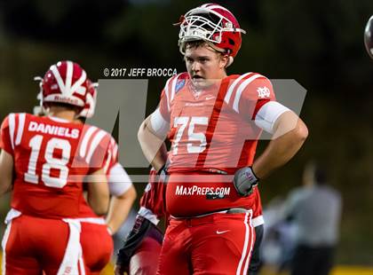 Thumbnail 1 in JSerra Catholic vs. Mater Dei photogallery.