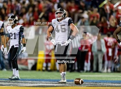 Thumbnail 3 in JSerra Catholic vs. Mater Dei photogallery.