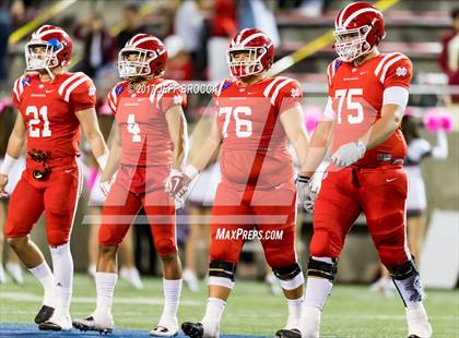 Thumbnail 3 in JSerra Catholic vs. Mater Dei photogallery.